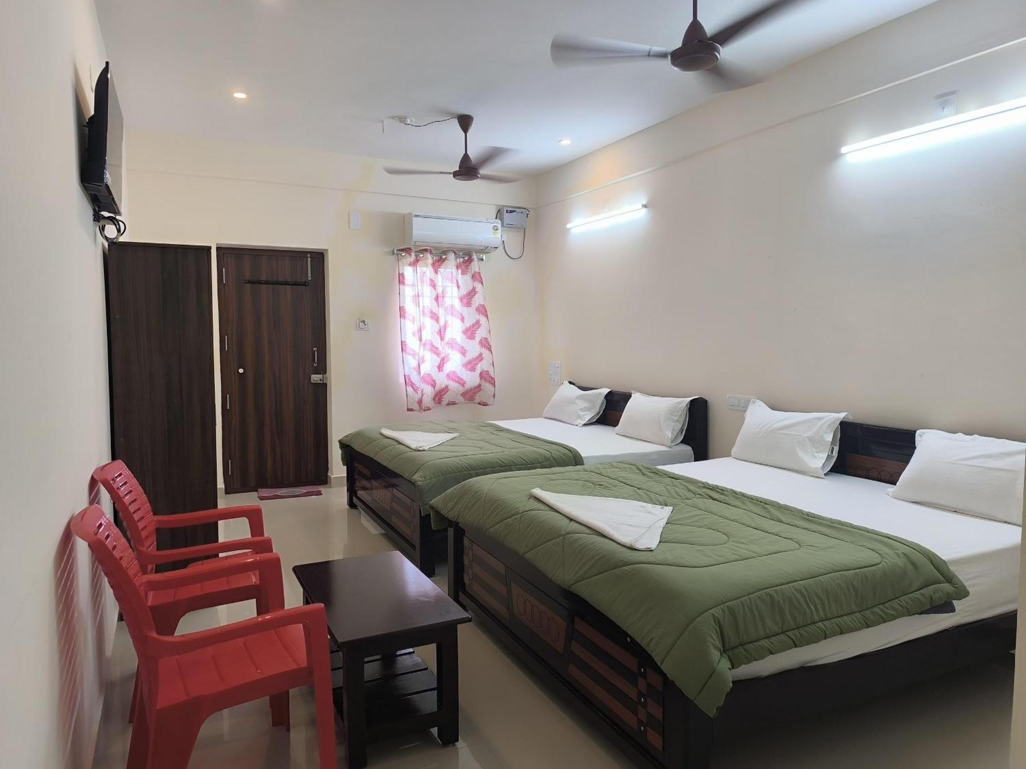 Hotel Vishnu Grand Tirupati Exterior foto