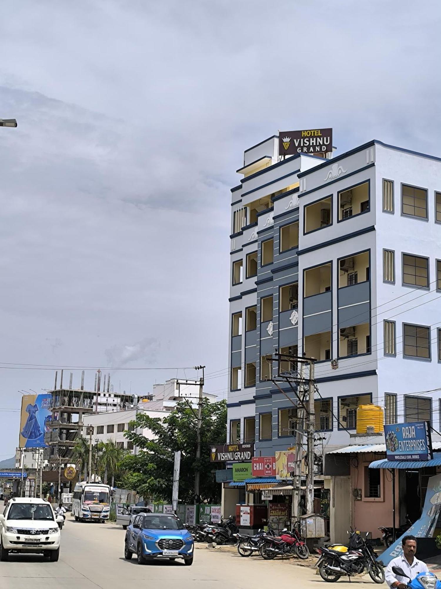 Hotel Vishnu Grand Tirupati Exterior foto